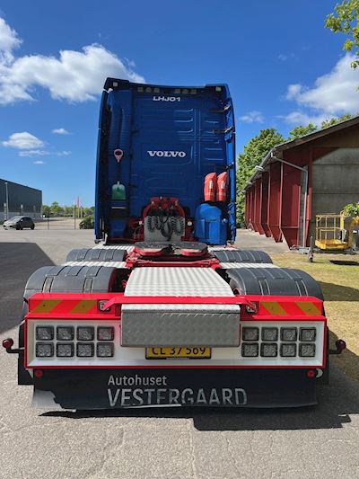 zugmaschine volvo fh500_tc_6x2 hydraulik