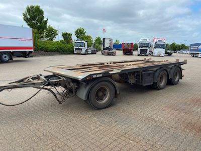 auflieger kel-berg t410_-_3745 behaltertransportanhanger