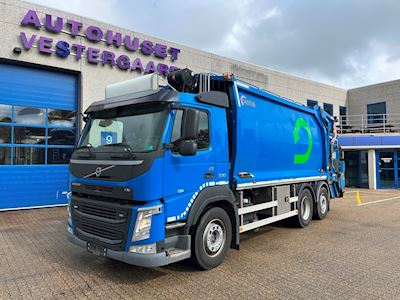 lkw volvo fm_330 mullfahrzeug