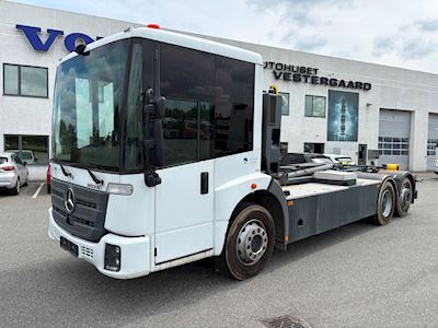 lastbil mercedes econic_2630 kroghejs